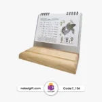 تقویم رومیزی 1404 طرح اسیلمی با پایه چوبی - Image 3