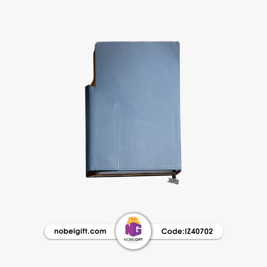 سررسید وزیری 1404 تبلیغاتی IZ40702