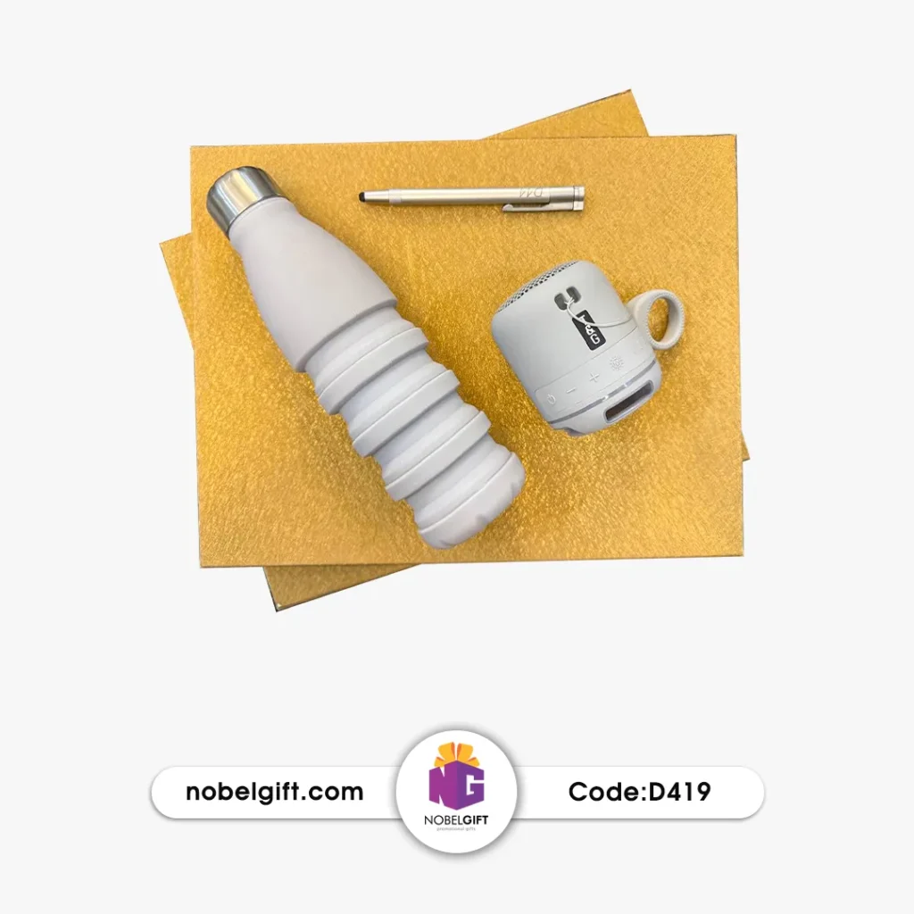 ست تبلیغاتی سه تکه سفید با تراول ماگ تاشو