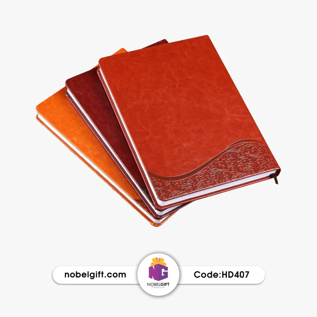 سالنامه 1404 تبلیغاتی چرم طرح دار