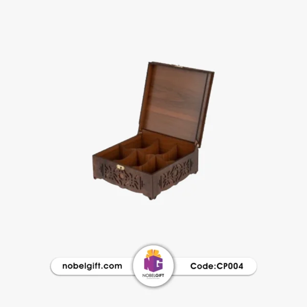 جعبه پذیرایی چوبی مربع CP004
