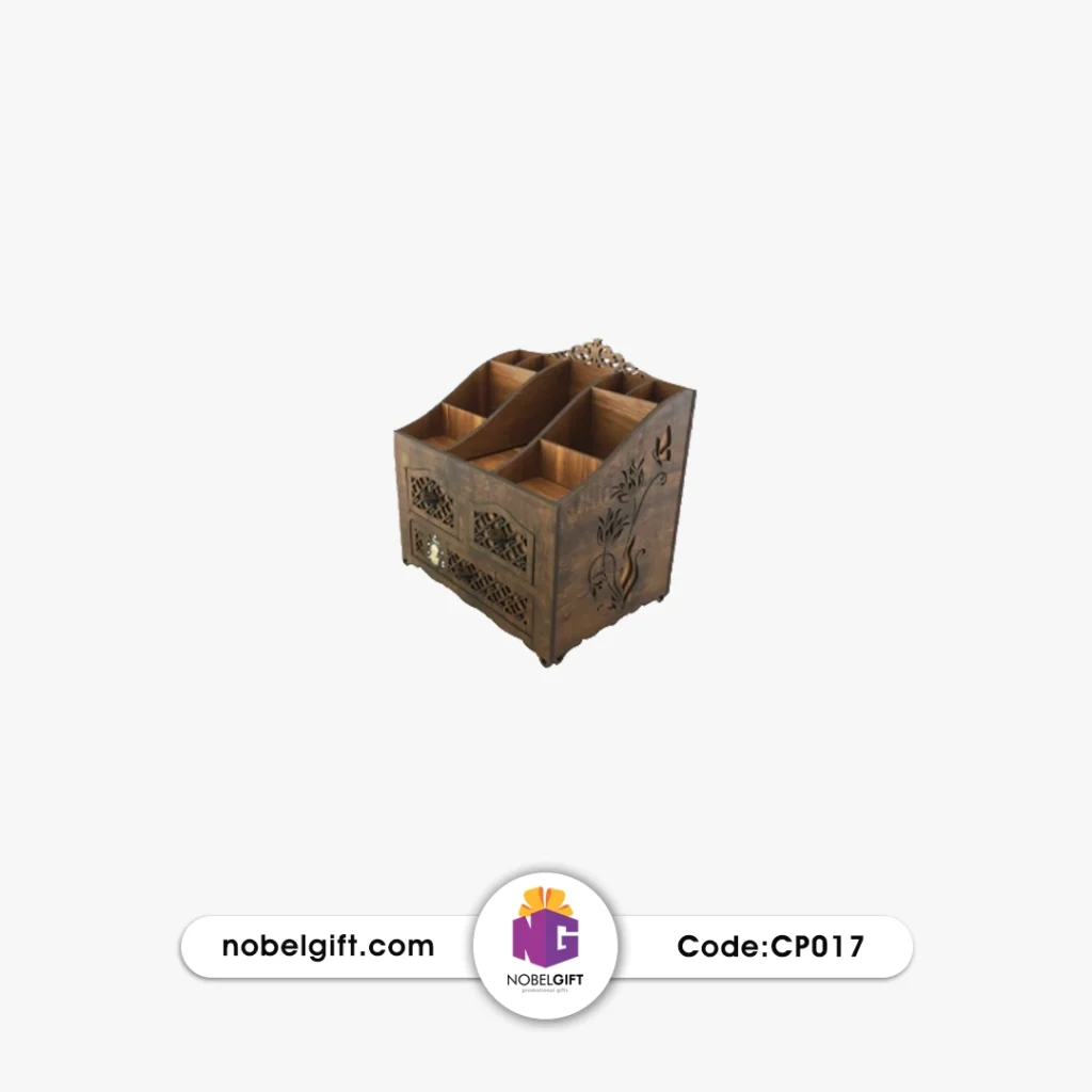 جعبه لوازم آرایش چوبی CP017