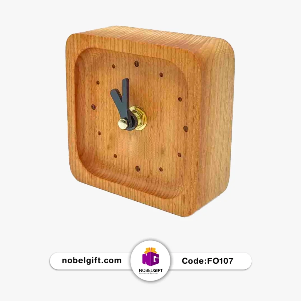 ساعت تبلیغاتی چوبی