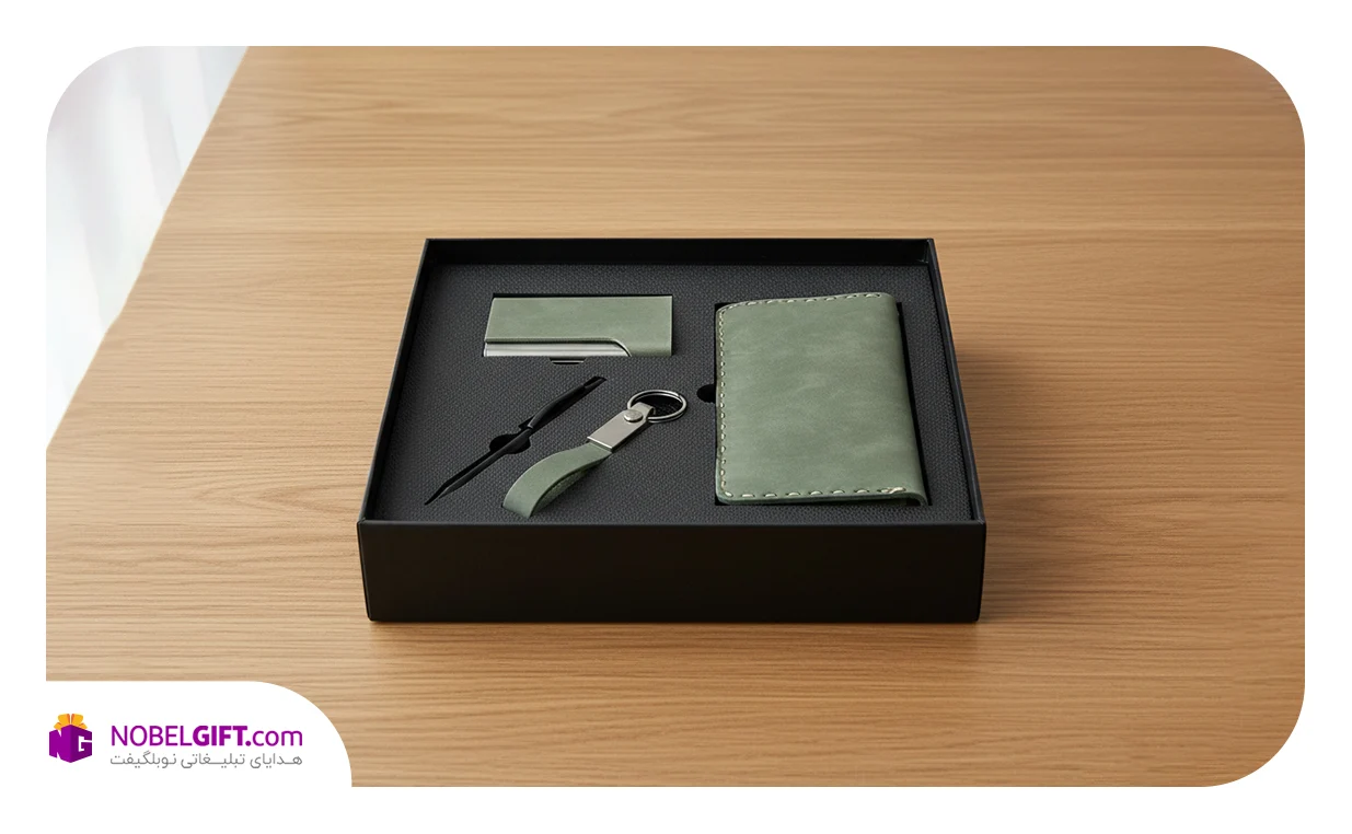 گیفت ست اداری برای خانم همکار