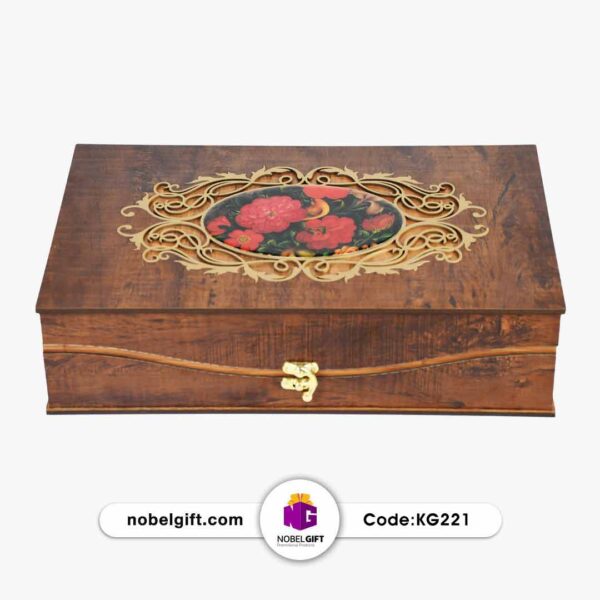 باکس یلدا حاوی فنجان و دمنوش کد KG221