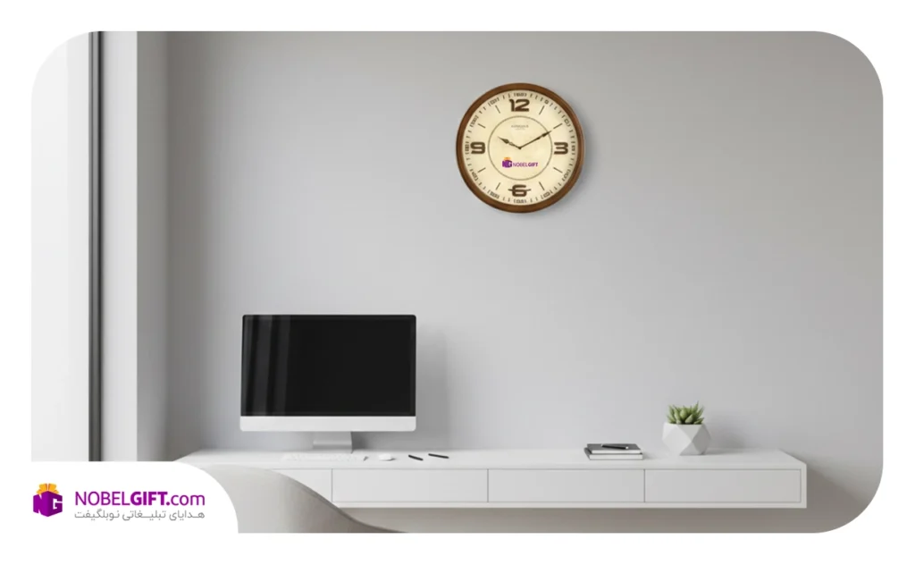 ساعت دیواری تبلیغاتی Z5223 در اتاق کار به رنگ سفید و روشن