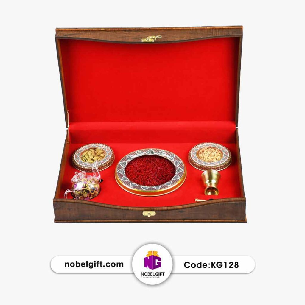 باکس هدیه لوکس زعفران و بهارنارنج کد KG128