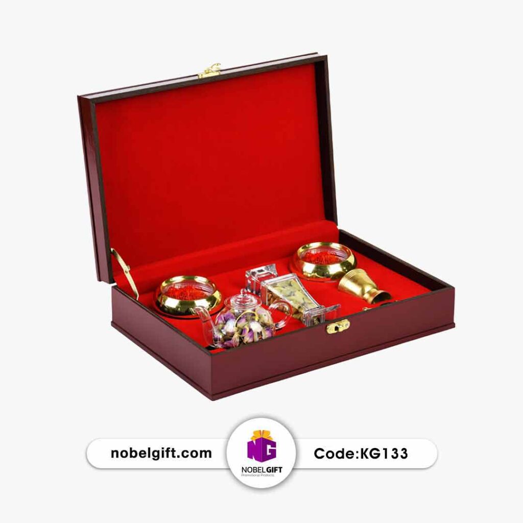 باکس لوکس هدیه هل و زعفران کد KG133