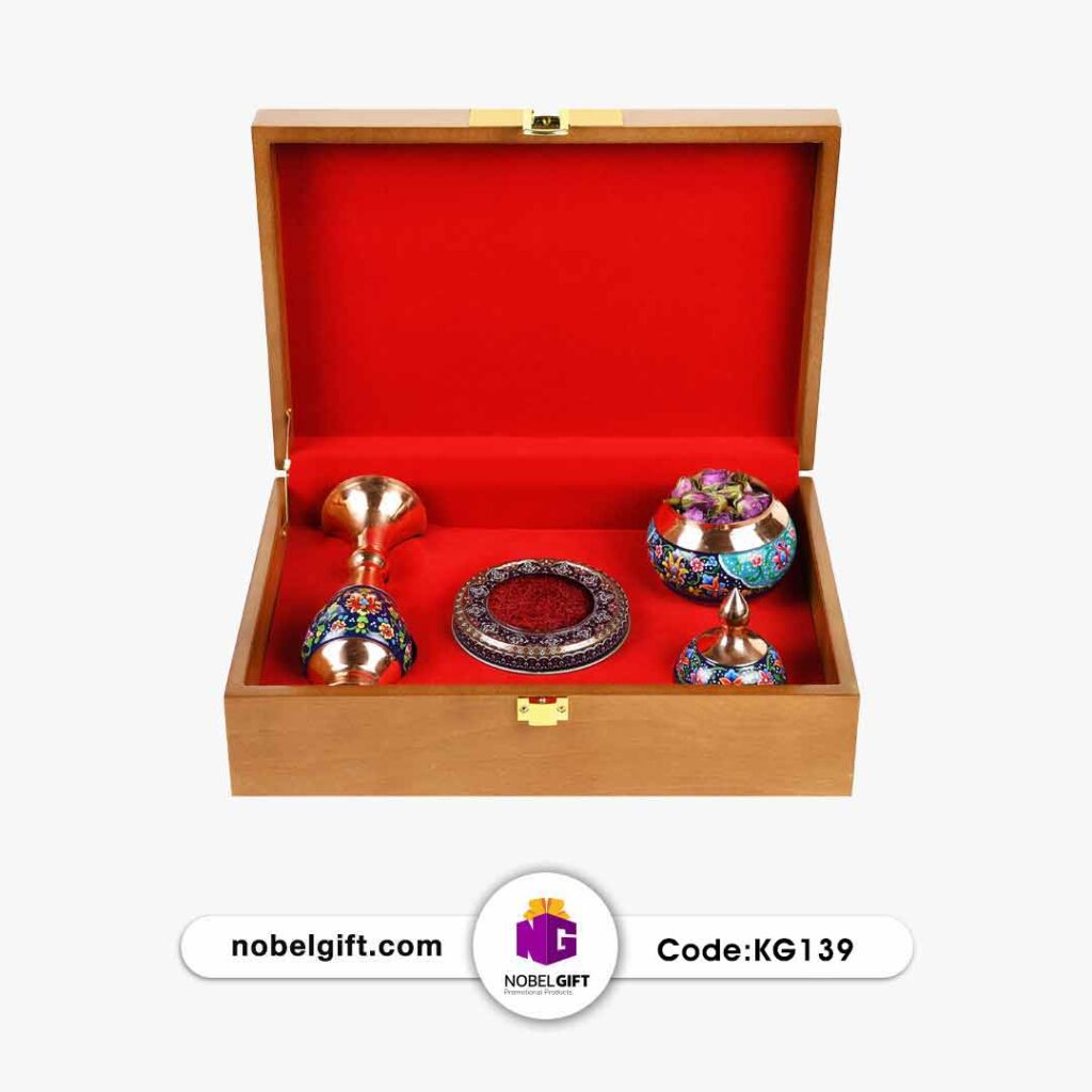 باکس هدیه زعفران و قندان مس پرداز کد KG139