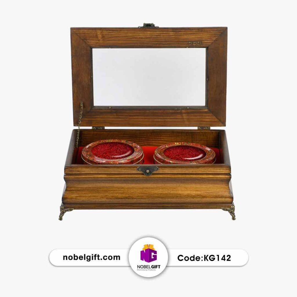 جعبه هدیه چوبی حاوی زعفران اعلا کد KG142