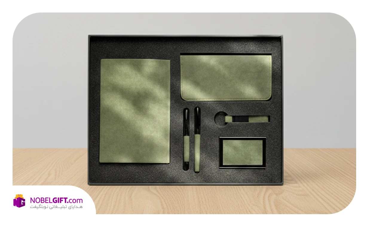 ست مدیریتی سبز 5 تکه تبلیغاتی