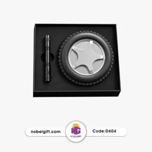 ست هدیه جعبه ابزار تایر و چراغ قوه D604