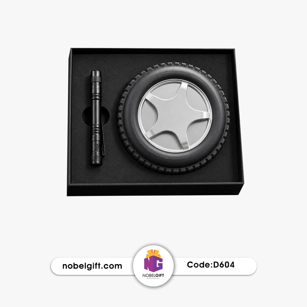 d604 ست هدیه جعبه ابزار تایر و چراغ قوه D604